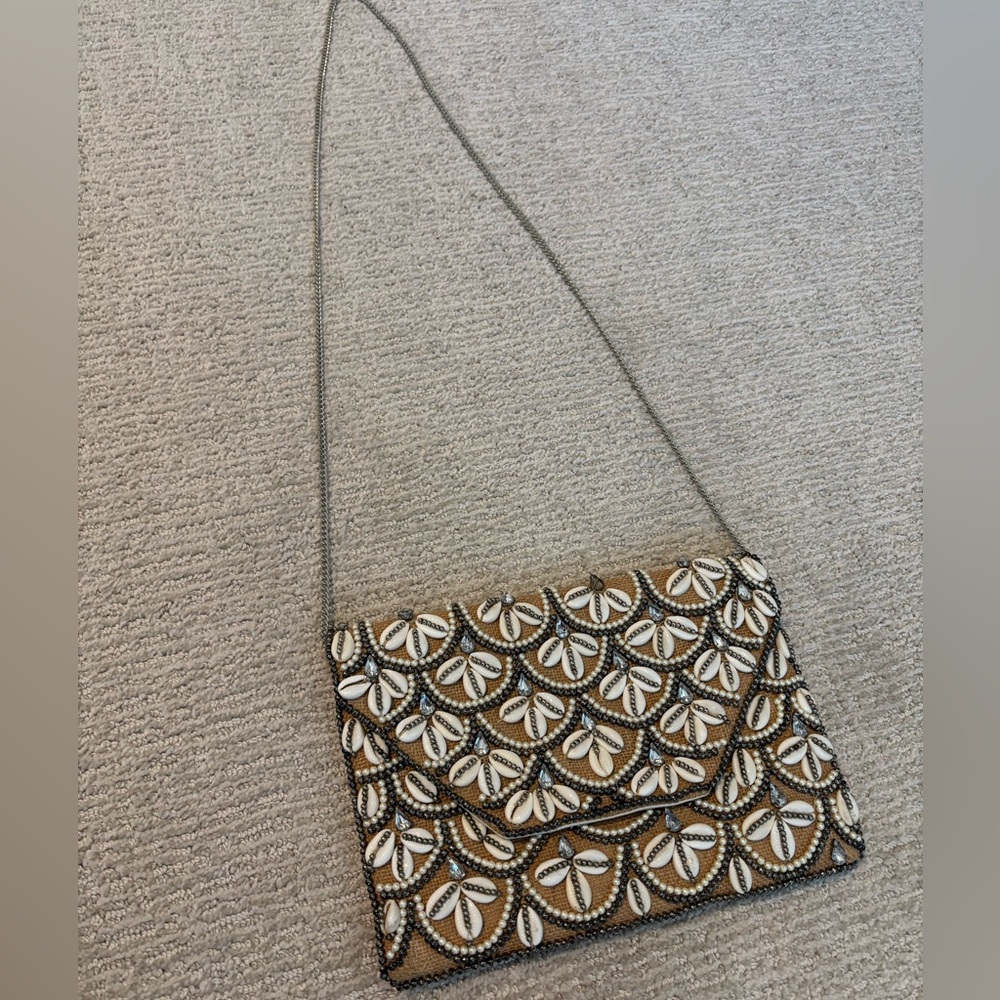 Lulu’s Sitting on the Shore Tan Beaded Shell Clutch